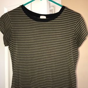 Brandy Melville Tshirt